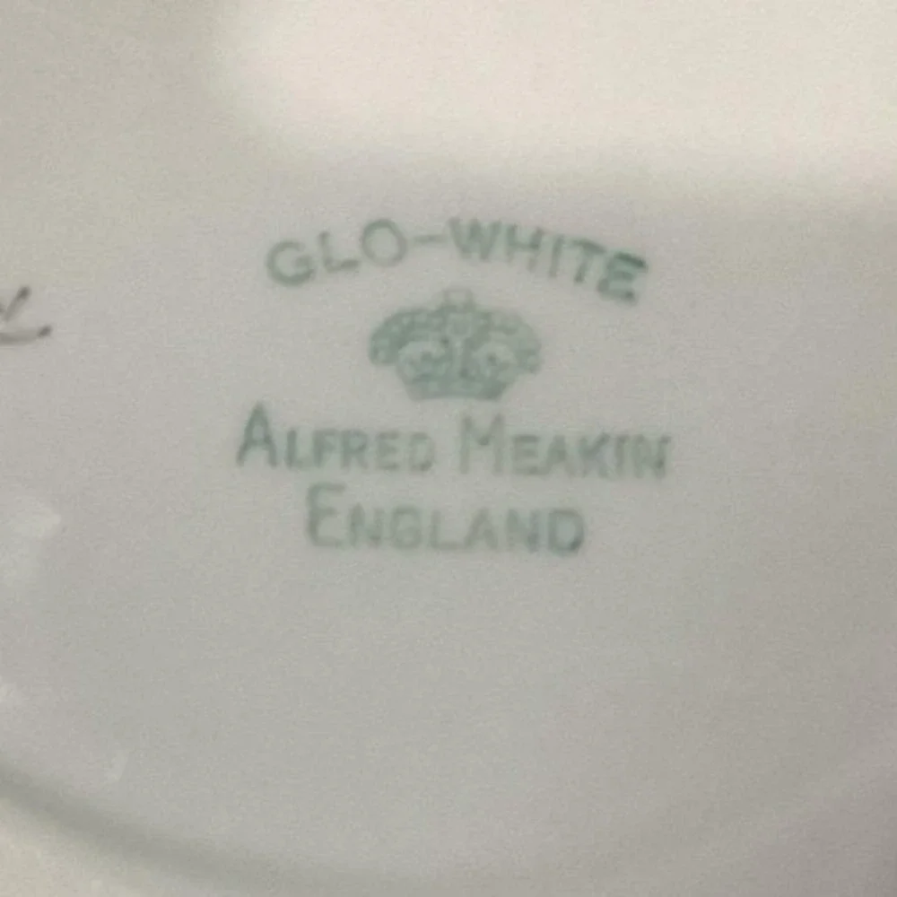 Alfred Meakin Corinth Glo-White Dessert Plates, Set of‎ 2, Vintage Dinnerware